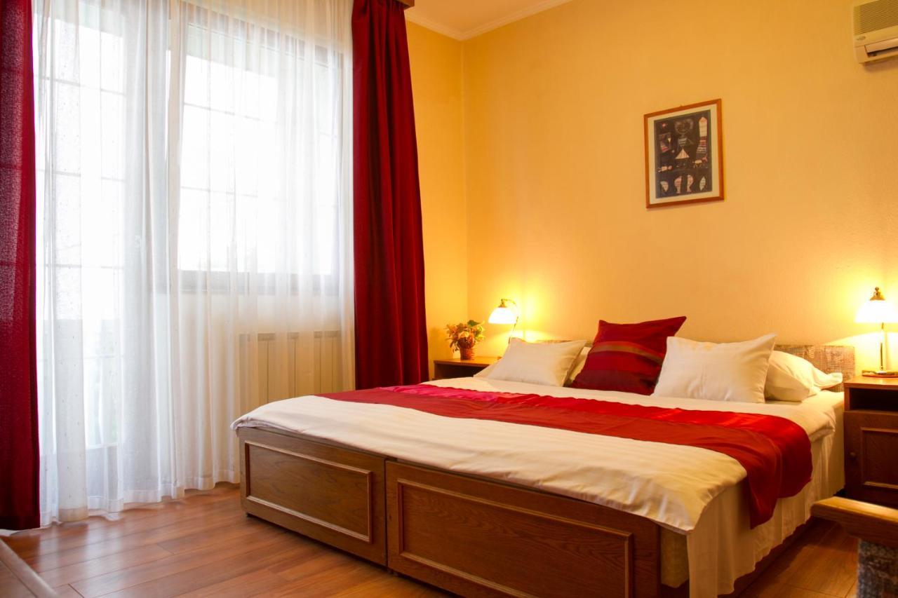 Hotel Molnar บูดาเปสต์ ภายนอก รูปภาพ